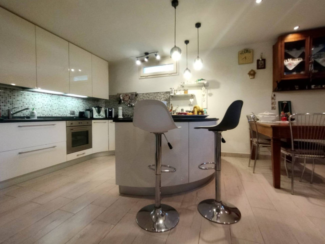 Villetta bifamiliare in vendita a Camaiore