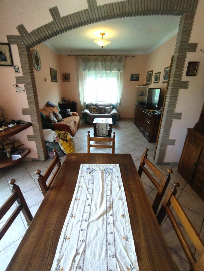 Villa bifamiliare in vendita a Camaiore