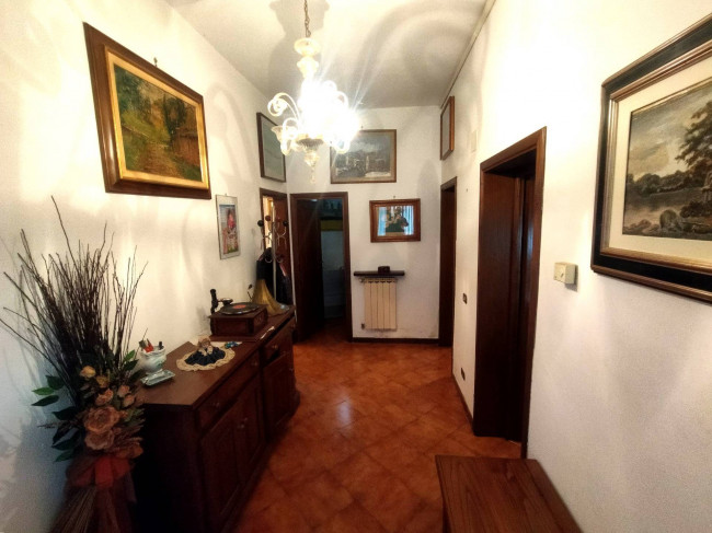 Appartamento piano terra in vendita a Camaiore
