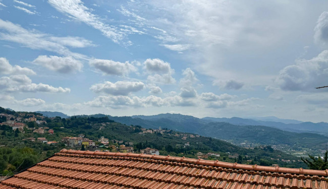 Casa indipendente in vendita a Massarosa