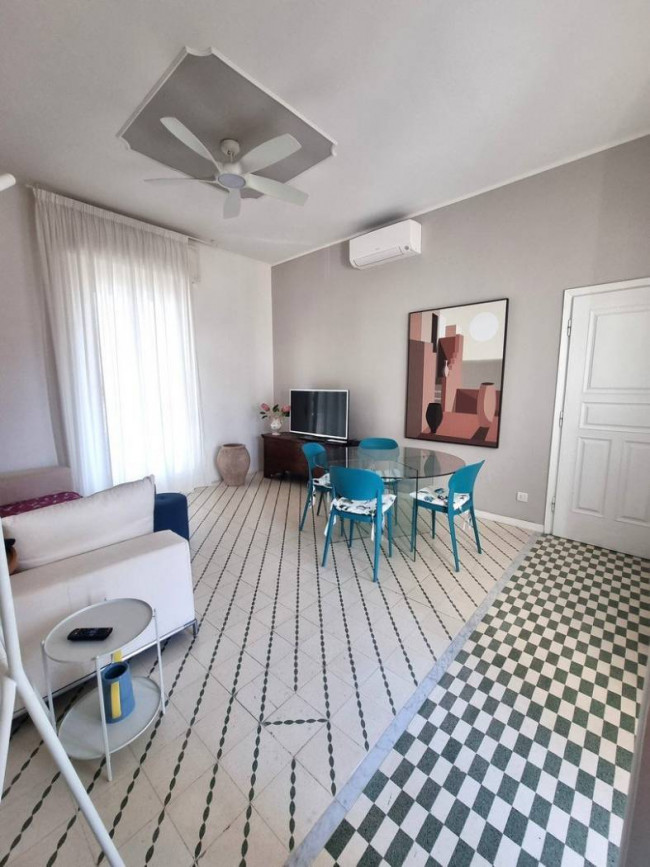 Appartamento in vendita a Viareggio