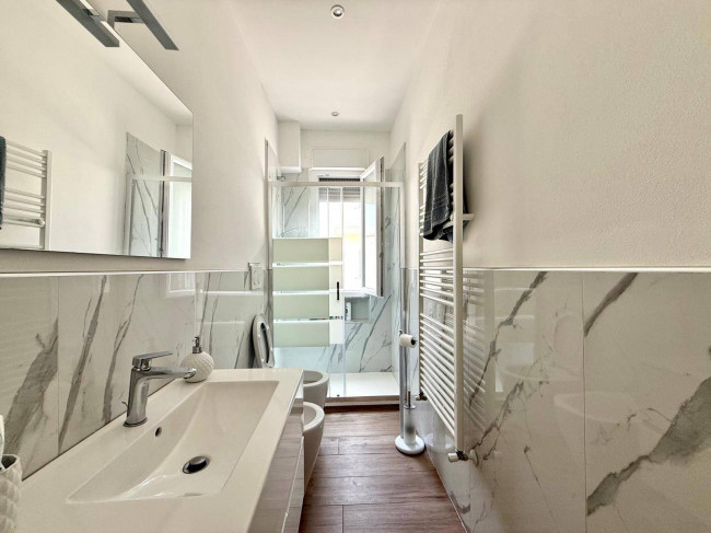 Villa bifamiliare in vendita a Camaiore