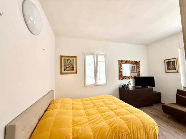 Villa bifamiliare in vendita a Camaiore