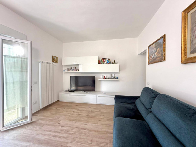 Villa bifamiliare in vendita a Camaiore