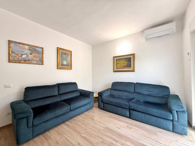 Villa bifamiliare in vendita a Camaiore