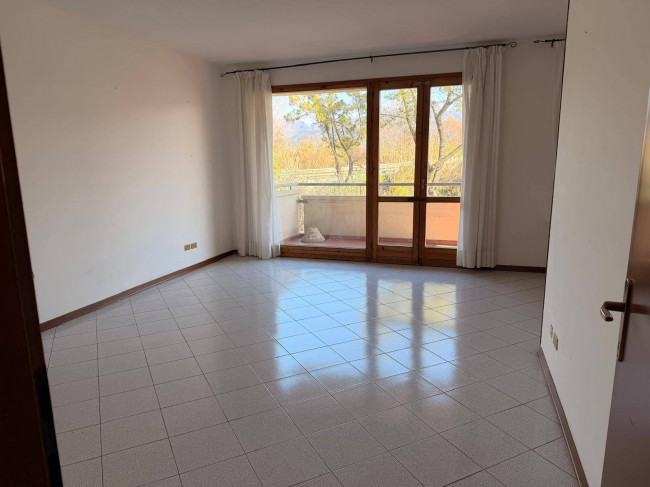 Appartamento in vendita a Viareggio