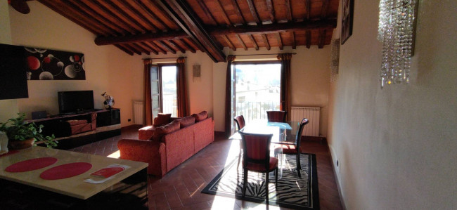 Appartamento in vendita a Camaiore