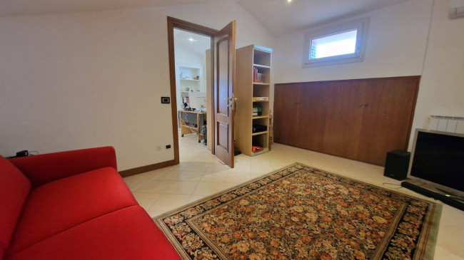 Appartamento in vendita a Viareggio