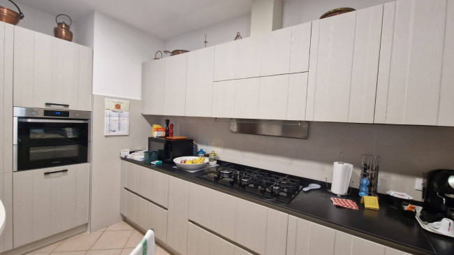 Appartamento in vendita a Viareggio