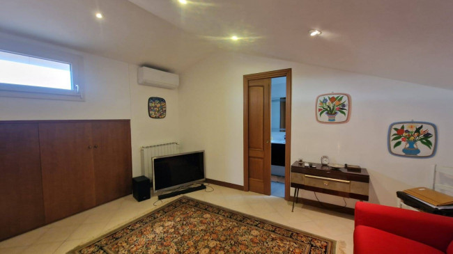 Appartamento in vendita a Viareggio