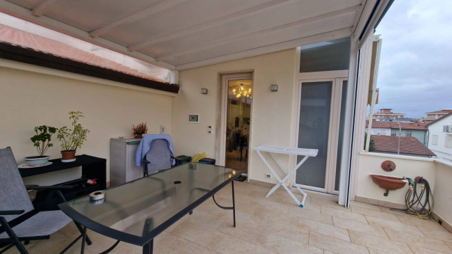 Appartamento in vendita a Viareggio