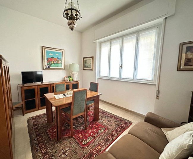 Appartamento piano terra in vendita a Viareggio