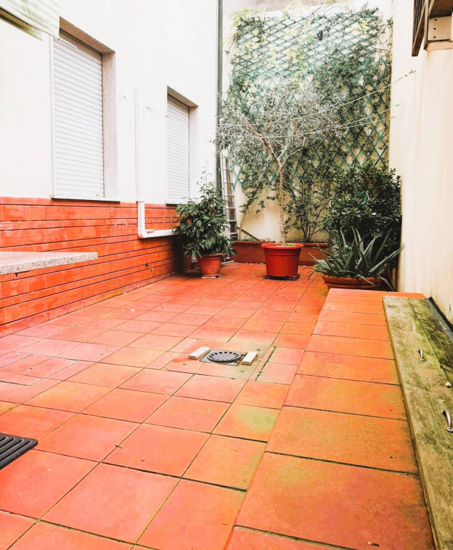 Appartamento piano terra in vendita a Viareggio