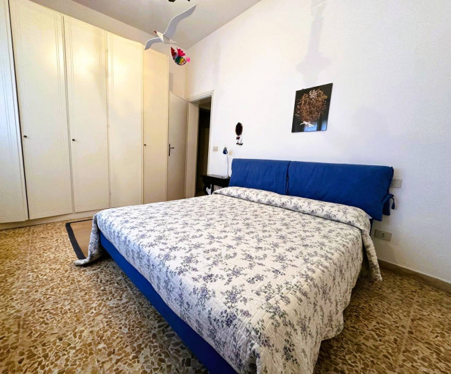 Appartamento piano terra in vendita a Viareggio