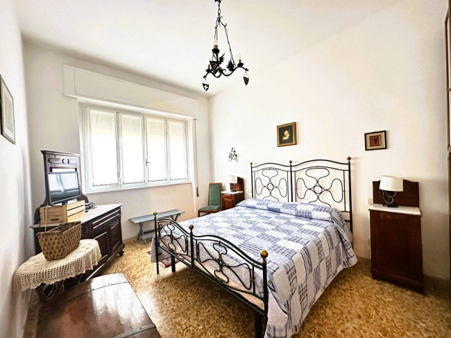 Appartamento piano terra in vendita a Viareggio