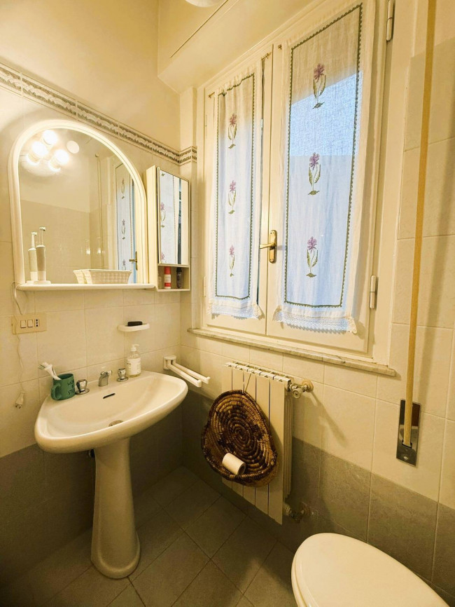 Appartamento piano terra in vendita a Viareggio