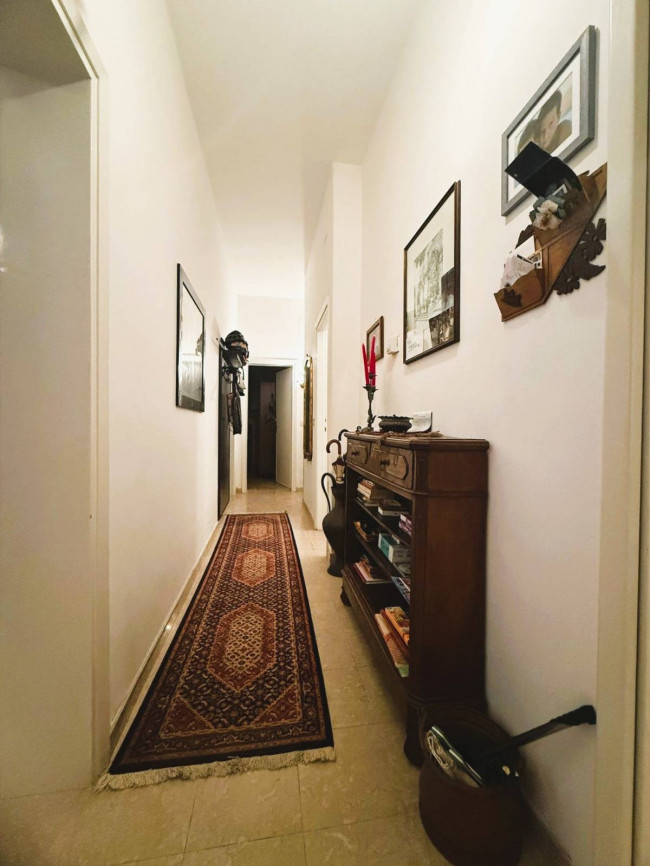 Appartamento piano terra in vendita a Viareggio