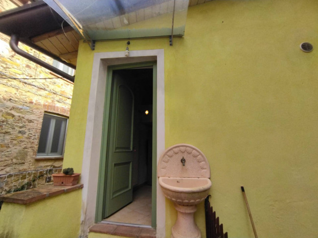 Casa indipendente in vendita a Camaiore