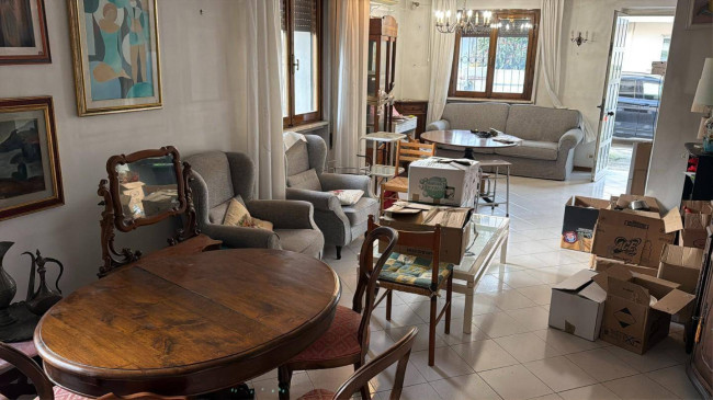 Villetta bifamiliare in vendita a Viareggio