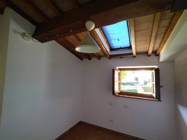 Villette a schiera in vendita a Camaiore