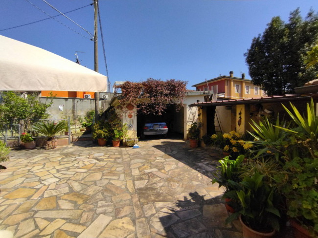 Casa indipendente in vendita a Camaiore