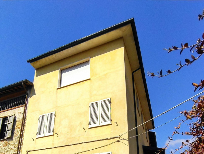 Casa indipendente in vendita a Camaiore