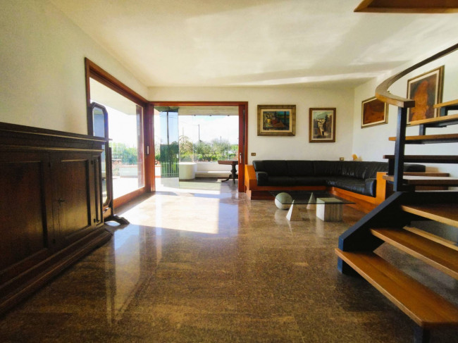 Villa Singola in vendita a Camaiore