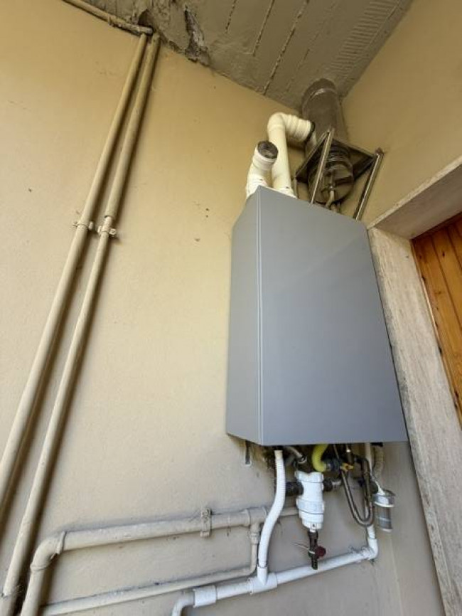 Appartamento piano terra in vendita a Viareggio