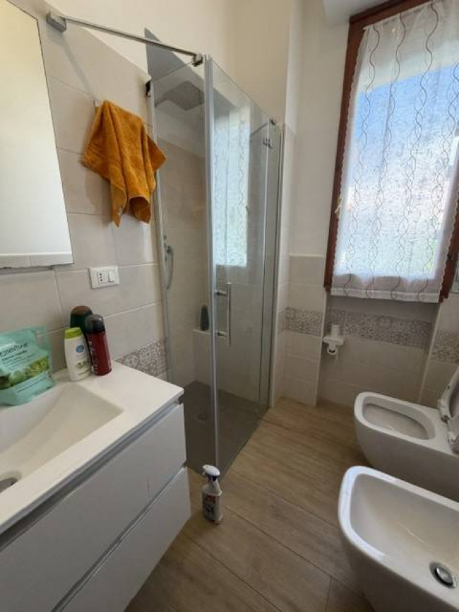 Appartamento piano terra in vendita a Viareggio