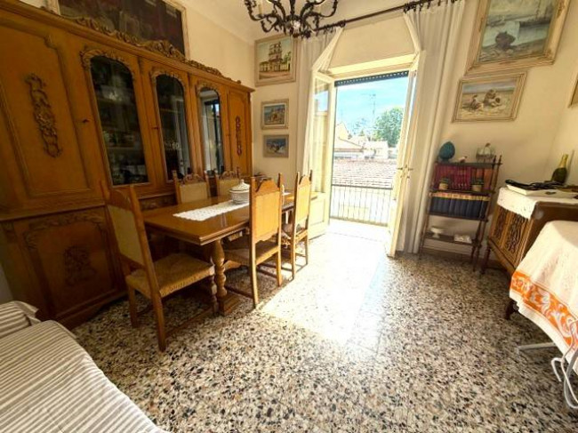 Casa indipendente in vendita a Viareggio