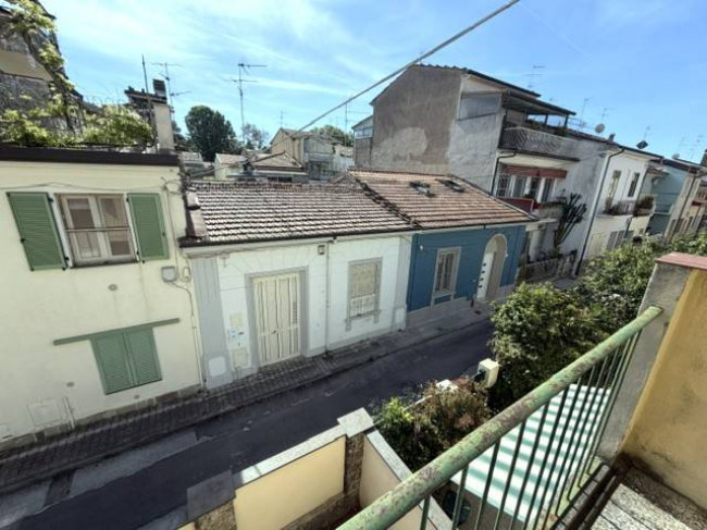 Casa indipendente in vendita a Viareggio