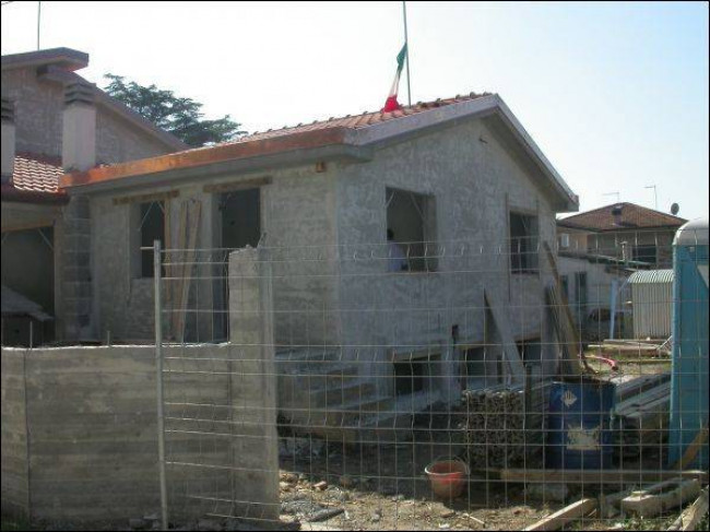 Villa bifamiliare in vendita a Massarosa