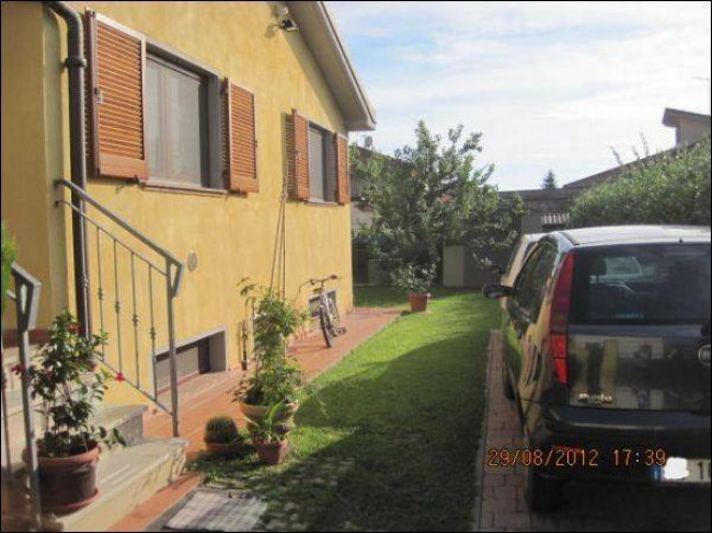 Villa bifamiliare in vendita a Massarosa