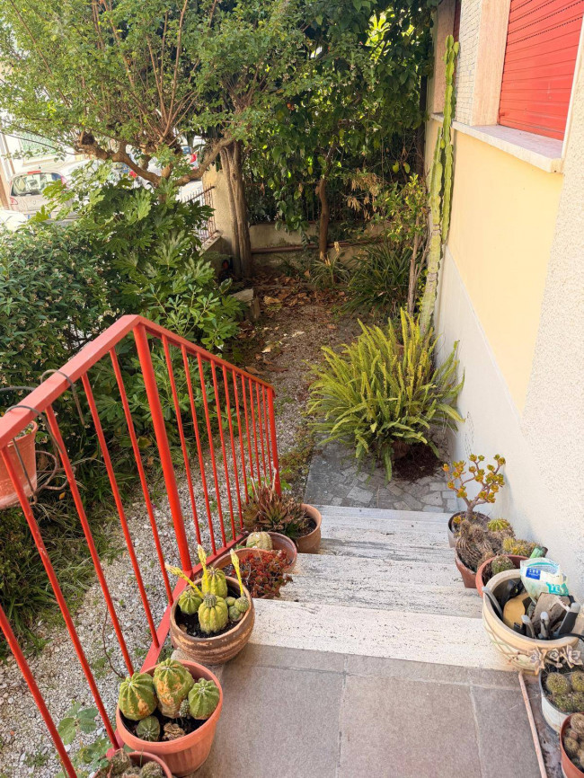 Appartamento piano terra in vendita a Viareggio