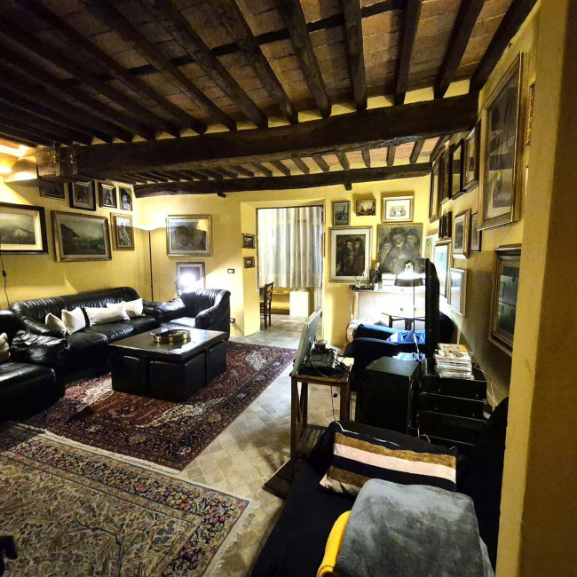 Appartamento in vendita a Camaiore
