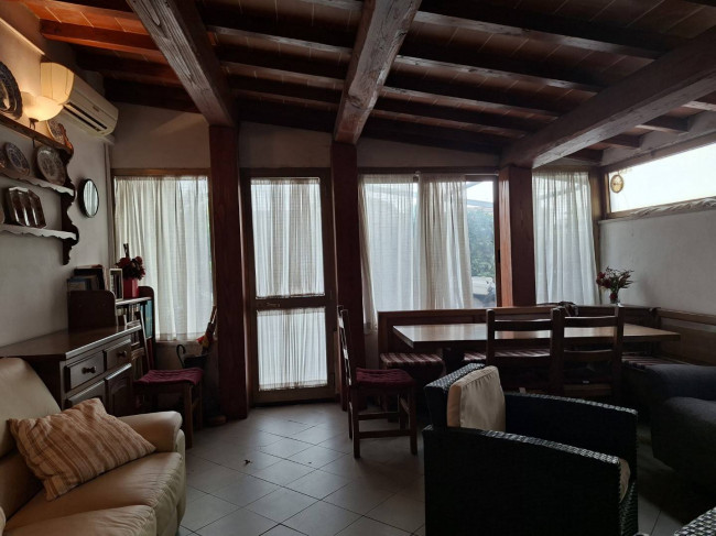 Appartamento piano terra in vendita a Viareggio