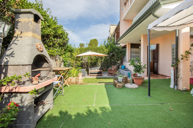 Villette a schiera in vendita a Viareggio