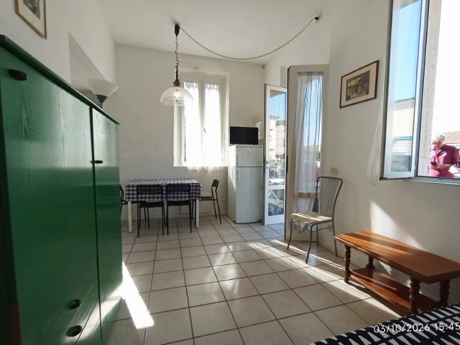 Appartamento piano terra in vendita a Viareggio