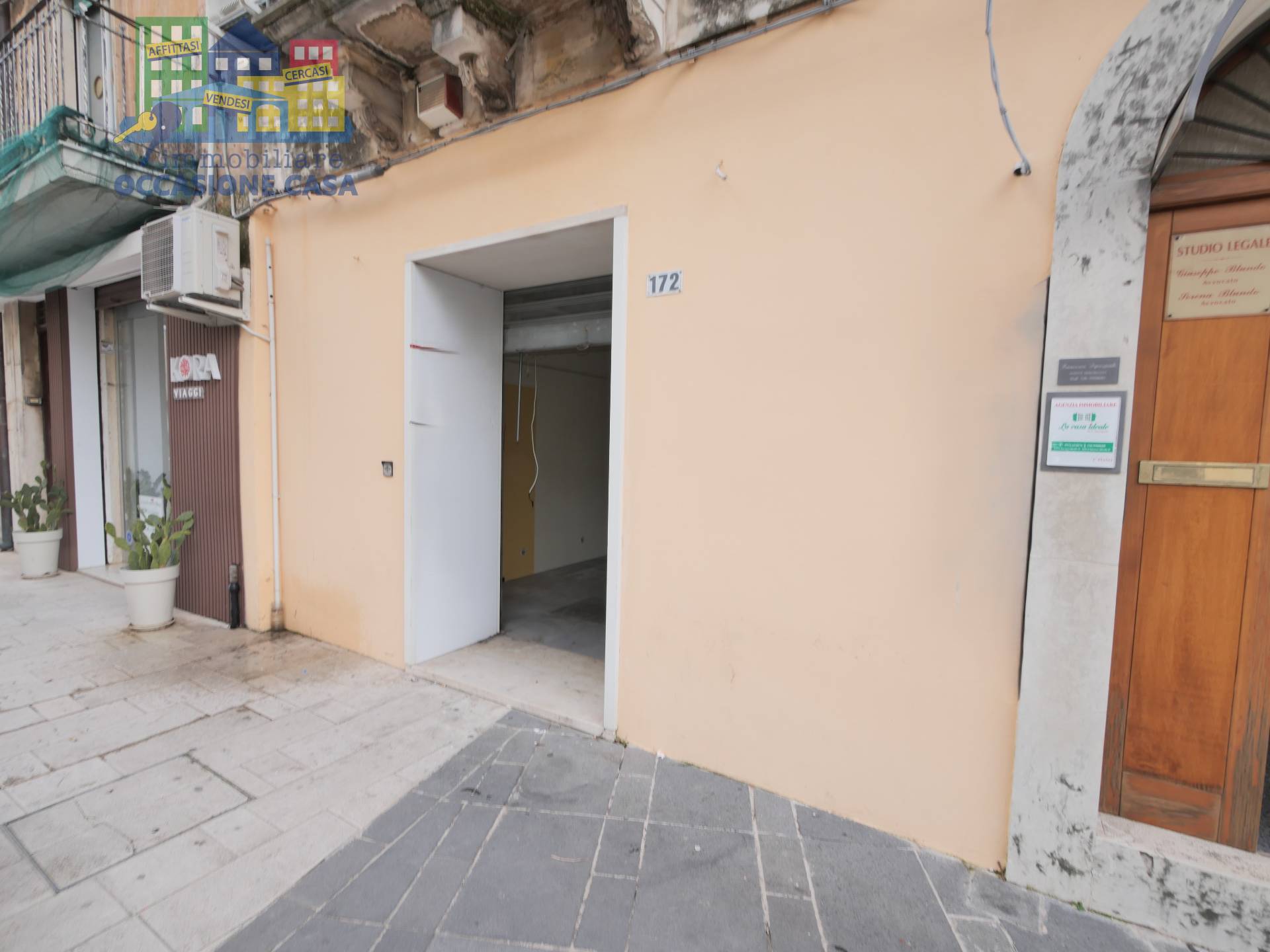 Locale Commerciale in vendita a Ragusa