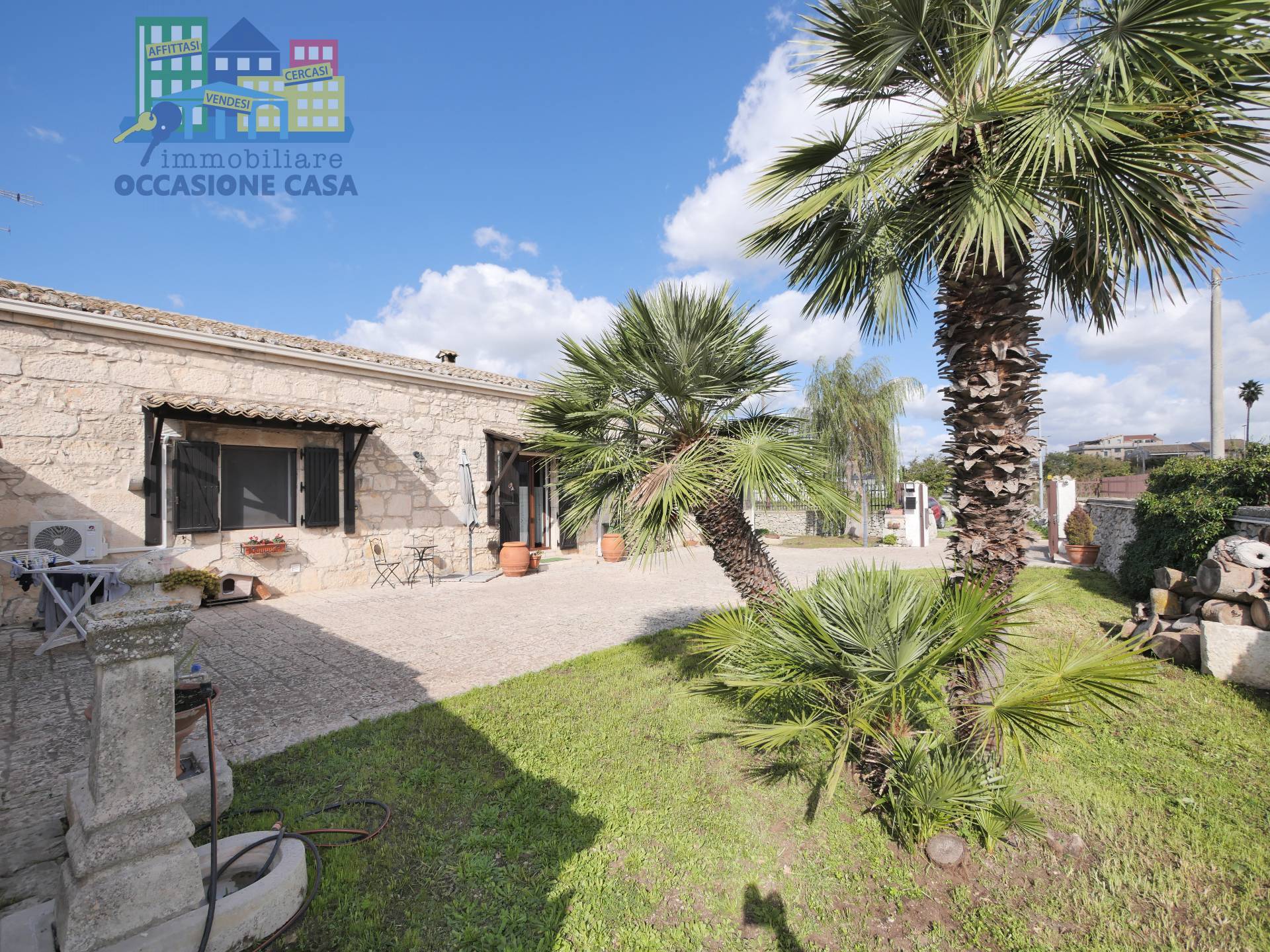 Caseggiato Rurale in vendita a Ragusa