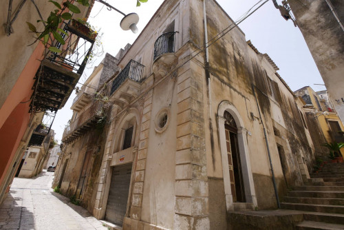 Casa singola in Vendita a Ragusa