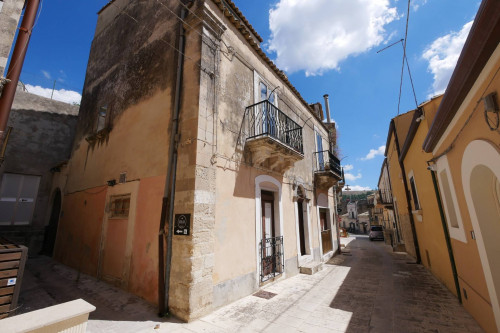 Casa singola in Vendita a Ragusa
