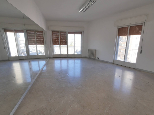 Studio/Ufficio in affitto a Ragusa