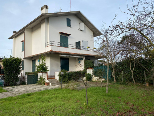 Villa Bifamiliare in Vendita a Cervia