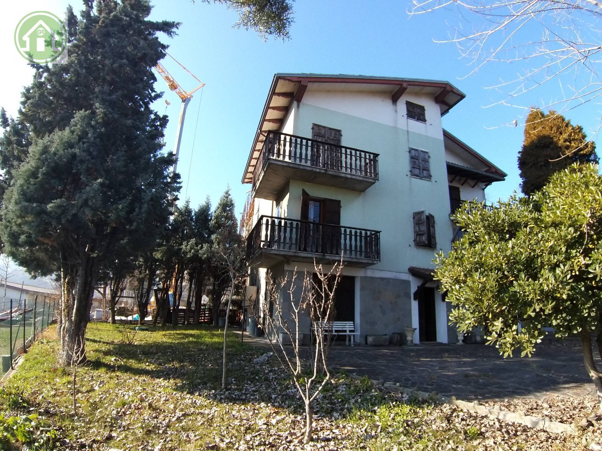 Casa indipendente in vendita a Coscogno, Pavullo Nel Frignano (MO)