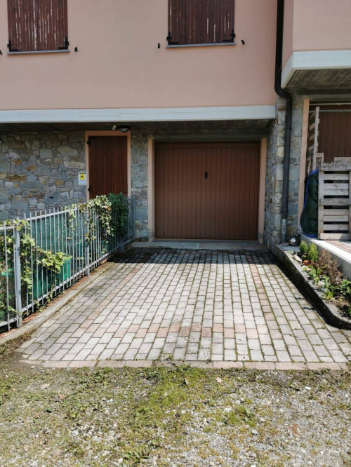 Casa semi-indipendente in vendita a Monfestino, Serramazzoni (MO)