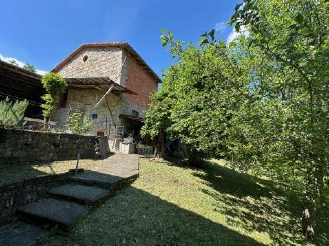 Casa indipendente in vendita a Frassineti, Pavullo Nel Frignano (MO)