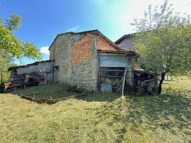 Casa indipendente in vendita a Frassineti, Pavullo Nel Frignano (MO)