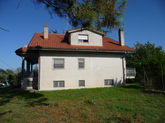 Villa SPINETOLI vendita    Casa In Immobiliare