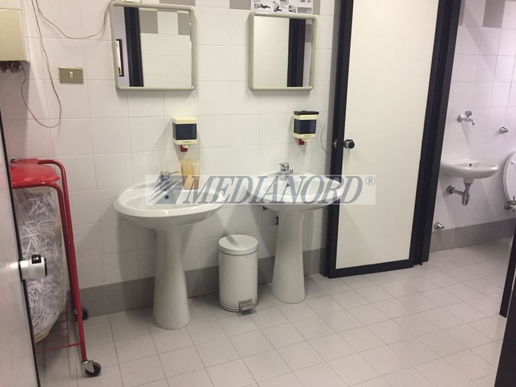 Capannone Industriale in Affitto - Foto 10